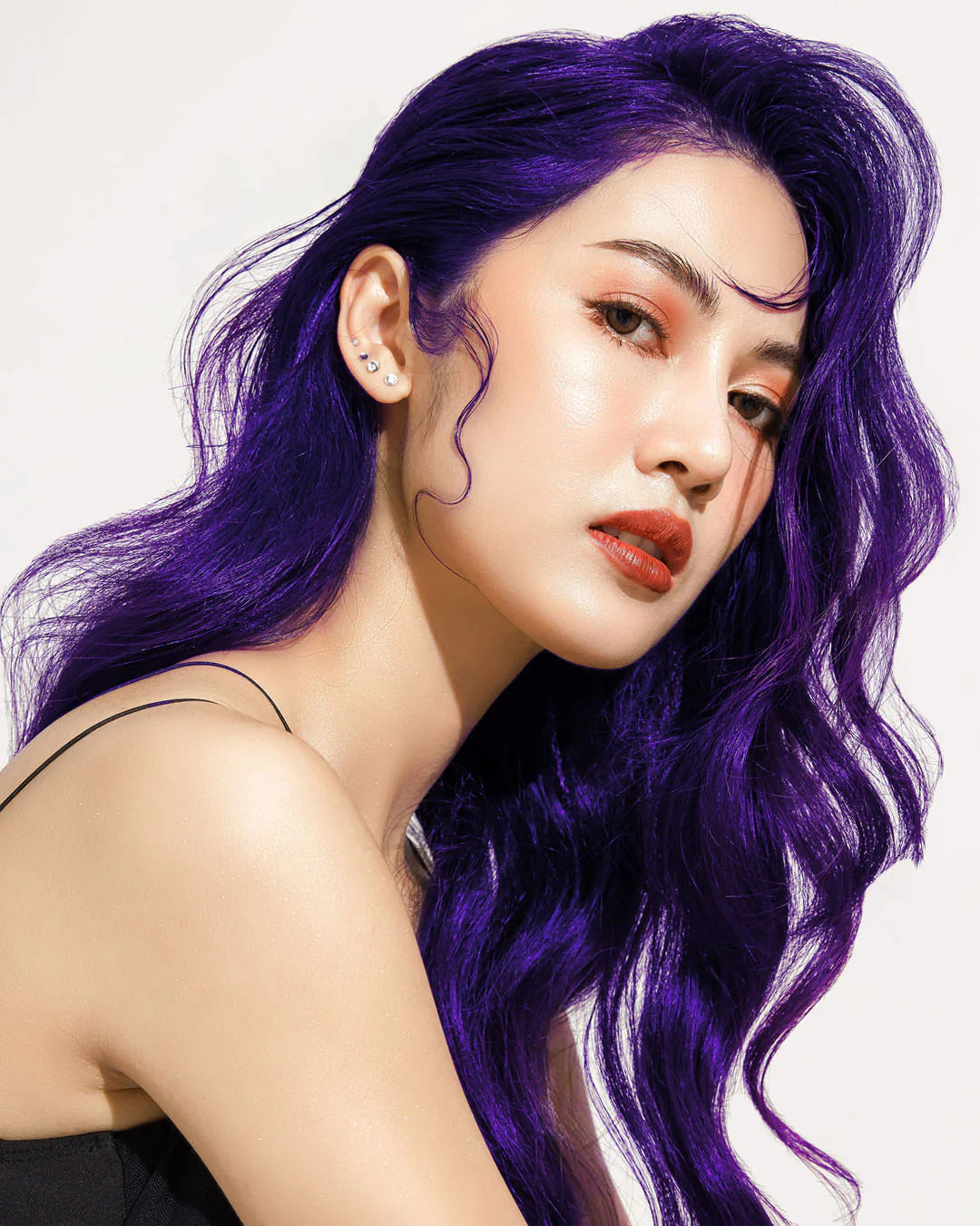 DARK VIOLET